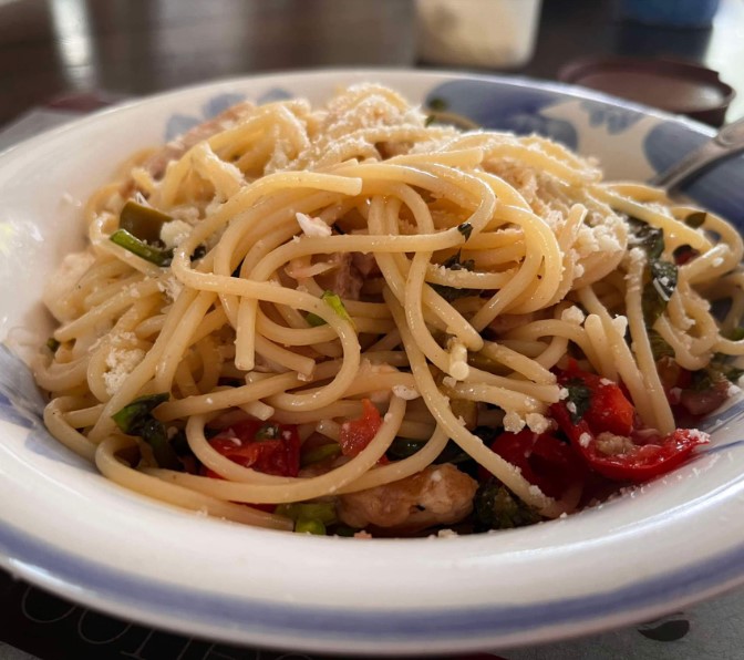 pasta fresca estiva al pomodoro fresco